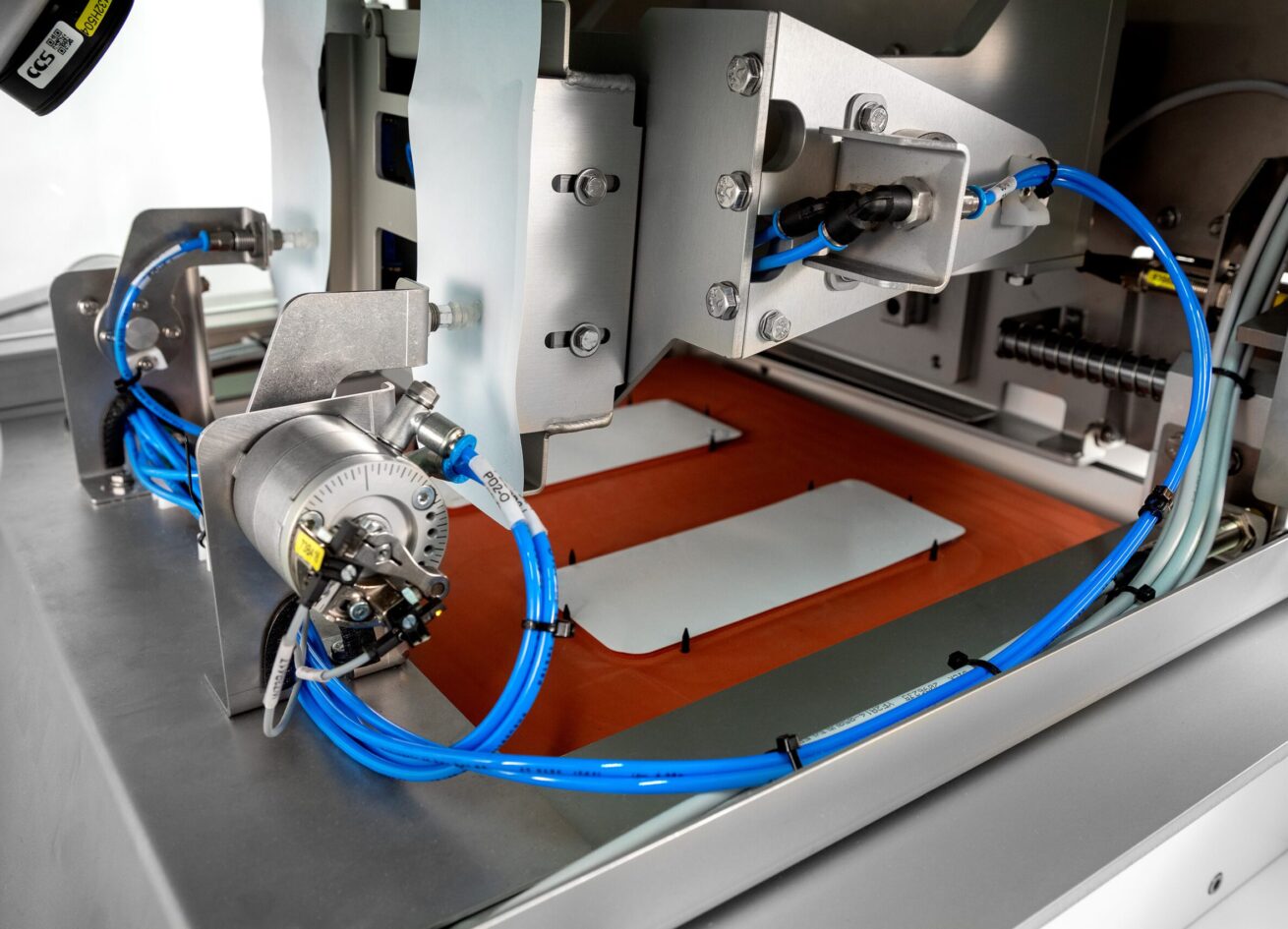 Cobot automatische veloplegger NX-B Sealer Nelipak